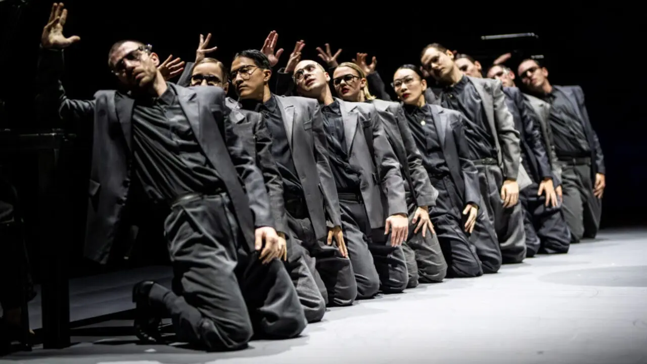 Marcos Morau’dan Hipnotik Bir Deneyim: Katedral